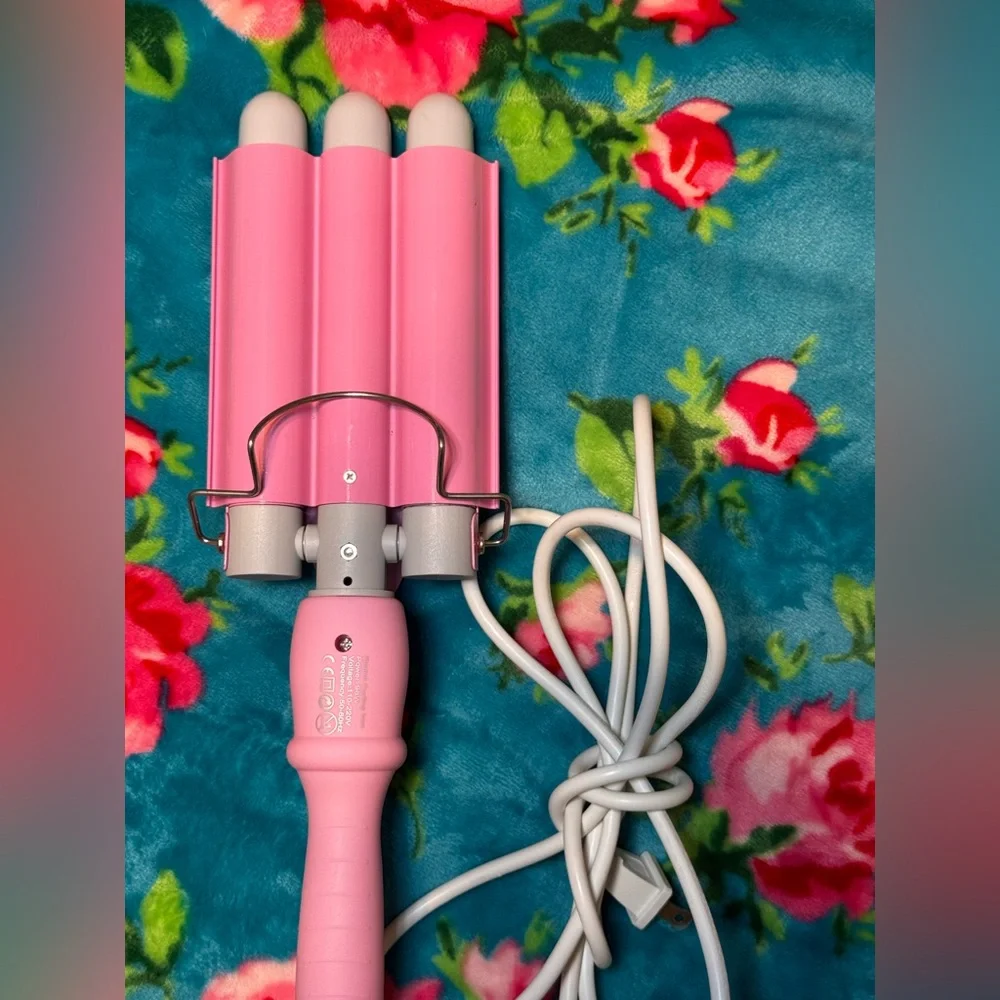 NWOB 1” Triple Barrel Ceramic Tourmaline Hair Waver•360swivel•6ft cord - Picture 6 of 7